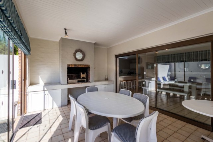 4 Bedroom Property for Sale in Seaside Longships Western Cape